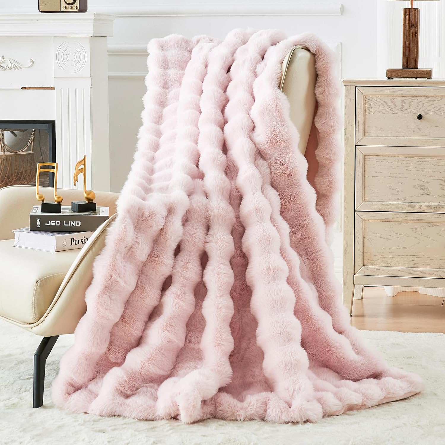 Ultra Plush Cozy Blanket in Pink