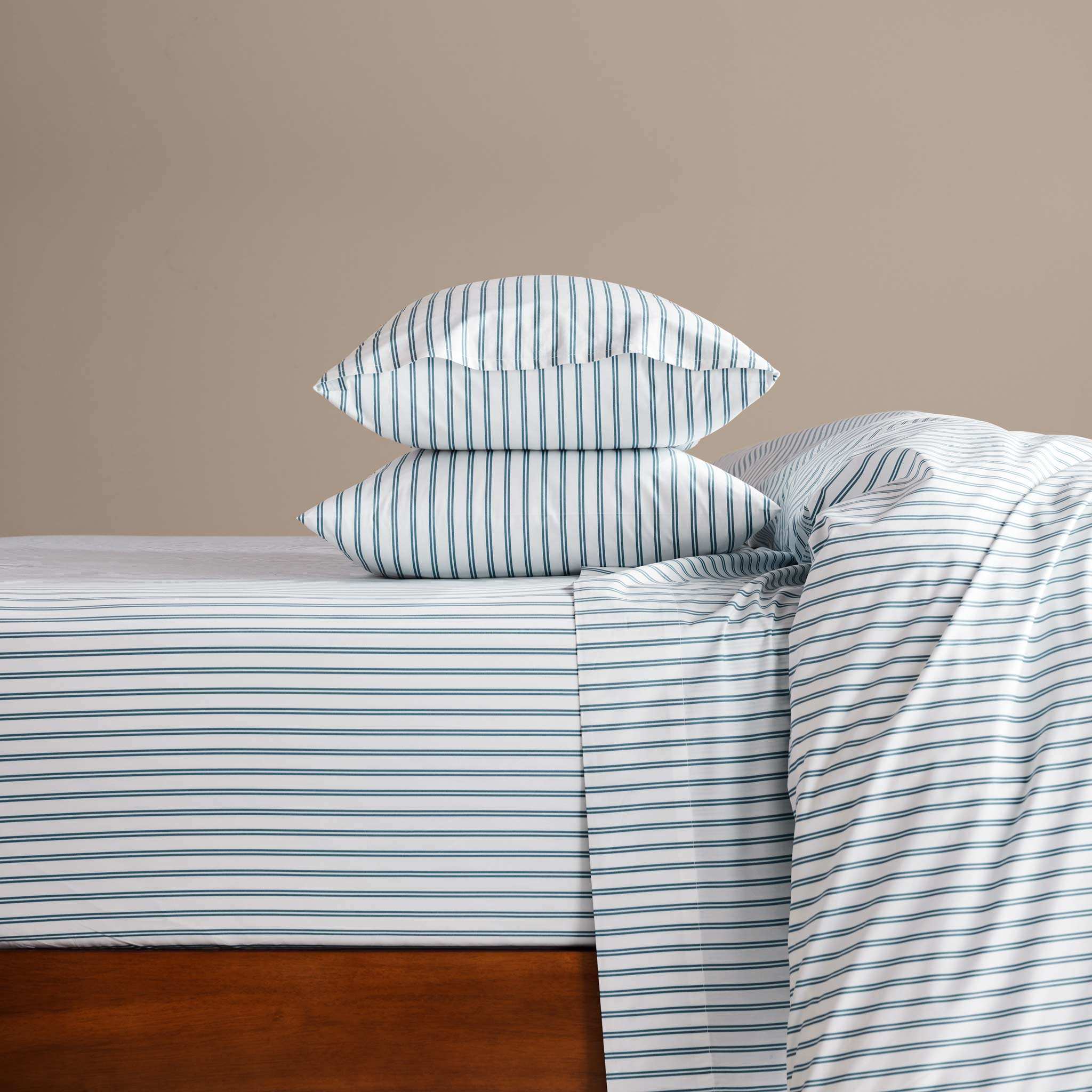 Brooklinen Classic Percale Core Sheet Set - Real Life Co