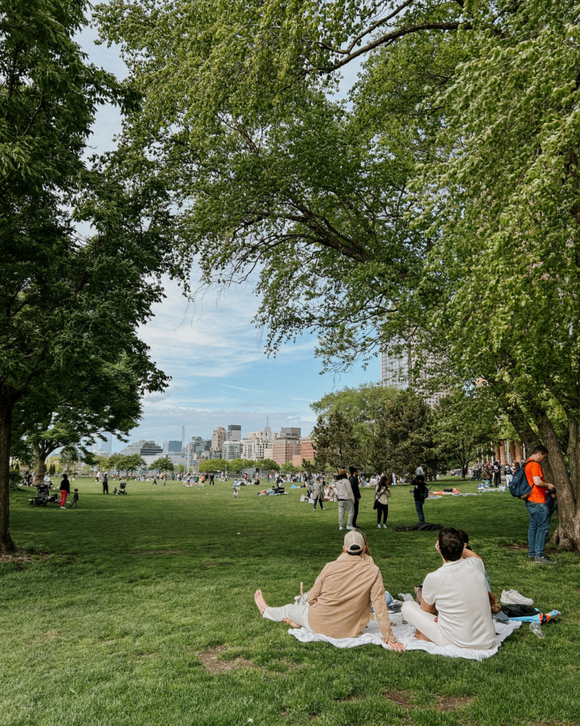 Gifts for the College Grad Moving to New York, Boston, or Anywhere First